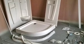 Установка и монтаж душевых кабин от 4137 руб. в Саяногорске - СантехДомСнг